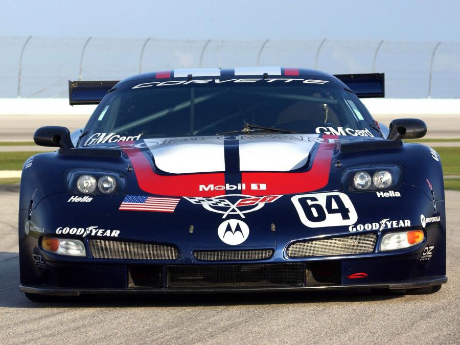  Chevrolet Corvette C5R 2001 года  (фото 2 из 31)